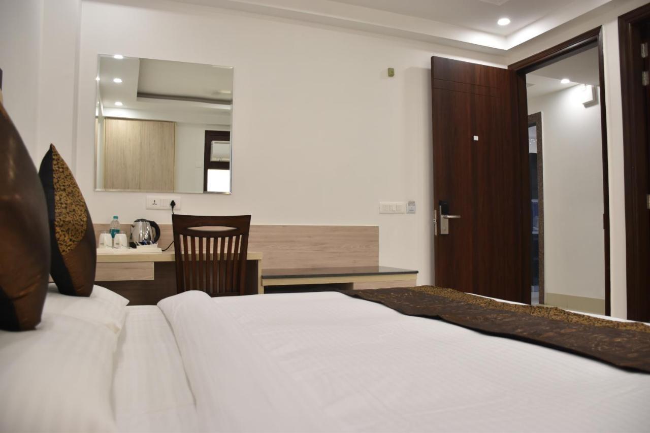 Lemon Green Residency - Hotel And Serviced Apartments Nuova Delhi Esterno foto
