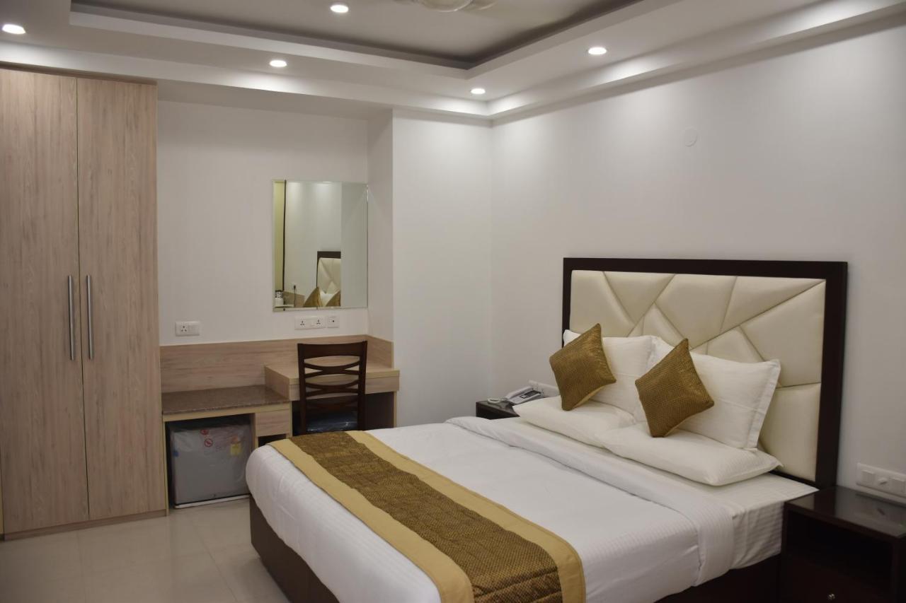 Lemon Green Residency - Hotel And Serviced Apartments Nuova Delhi Esterno foto