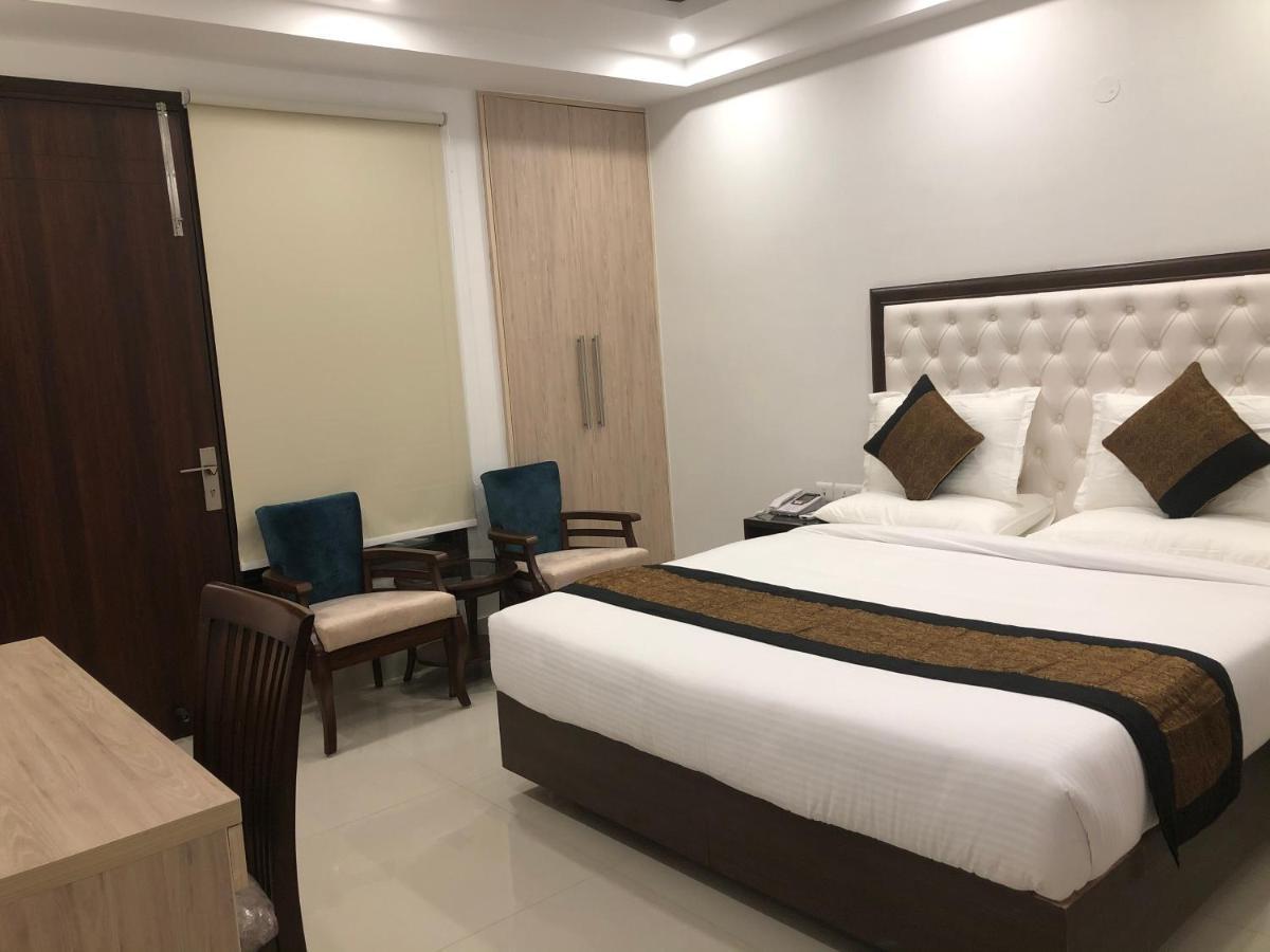 Lemon Green Residency - Hotel And Serviced Apartments Nuova Delhi Esterno foto