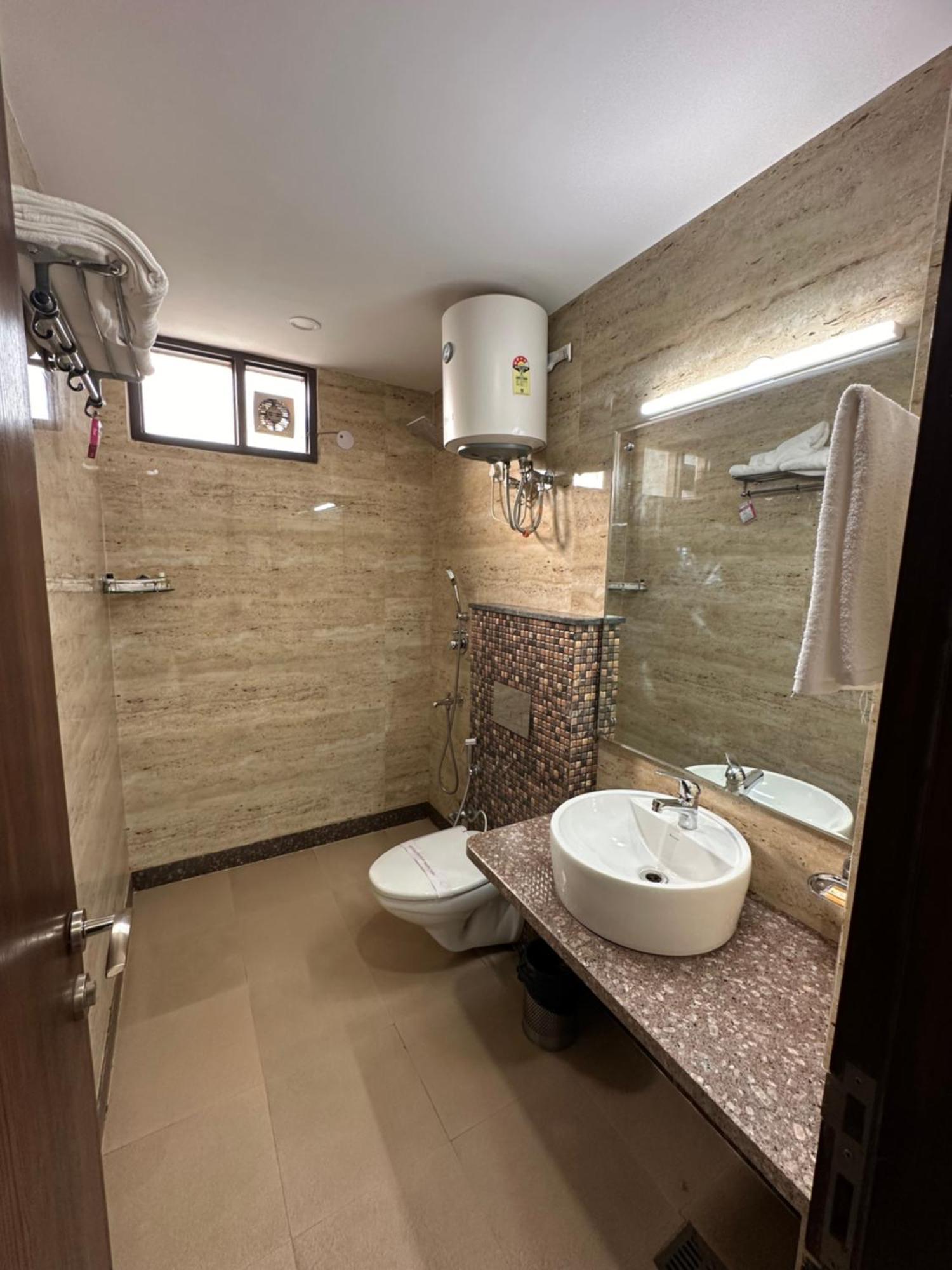 Lemon Green Residency - Hotel And Serviced Apartments Nuova Delhi Esterno foto
